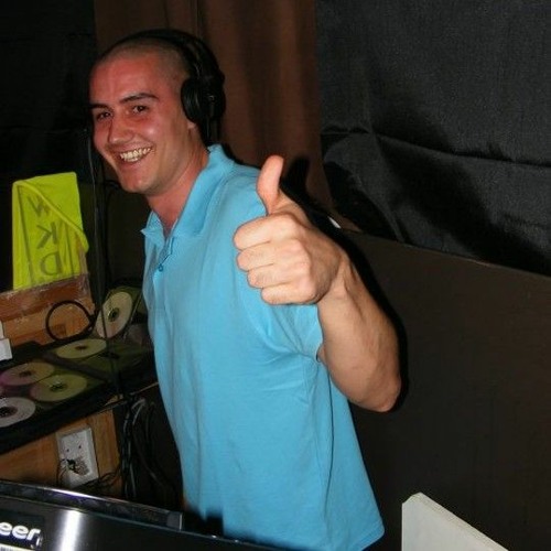 Dj Distortion - Show Me Heaven (Multi Genre Remix) 2014