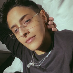 ⠀