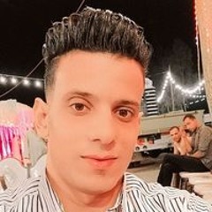 عايش بدماغي