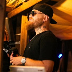 𝐓𝐎𝐍𝐘 𝐃.𝐉𝐀𝐘