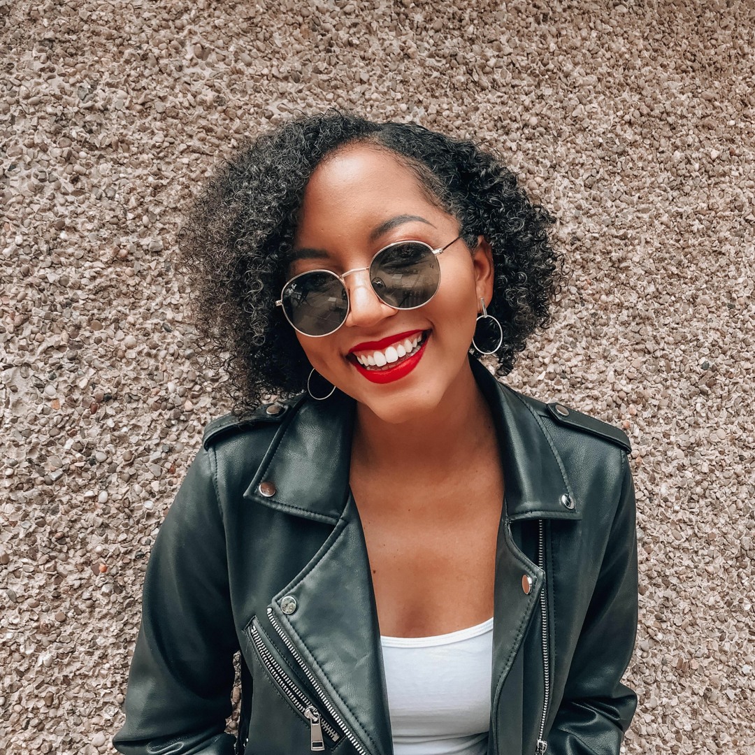 Stream Laura Zocca music | Listen to songs, albums, playlists for