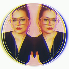 Carla Loom