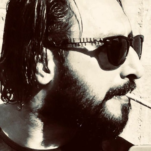 DJ Amir RoCk(ISB)’s avatar