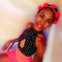 Karlla Matola