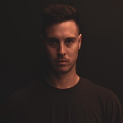 · Adrian Mora ·