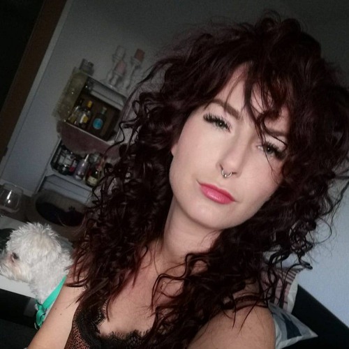 Leila Rosee’s avatar