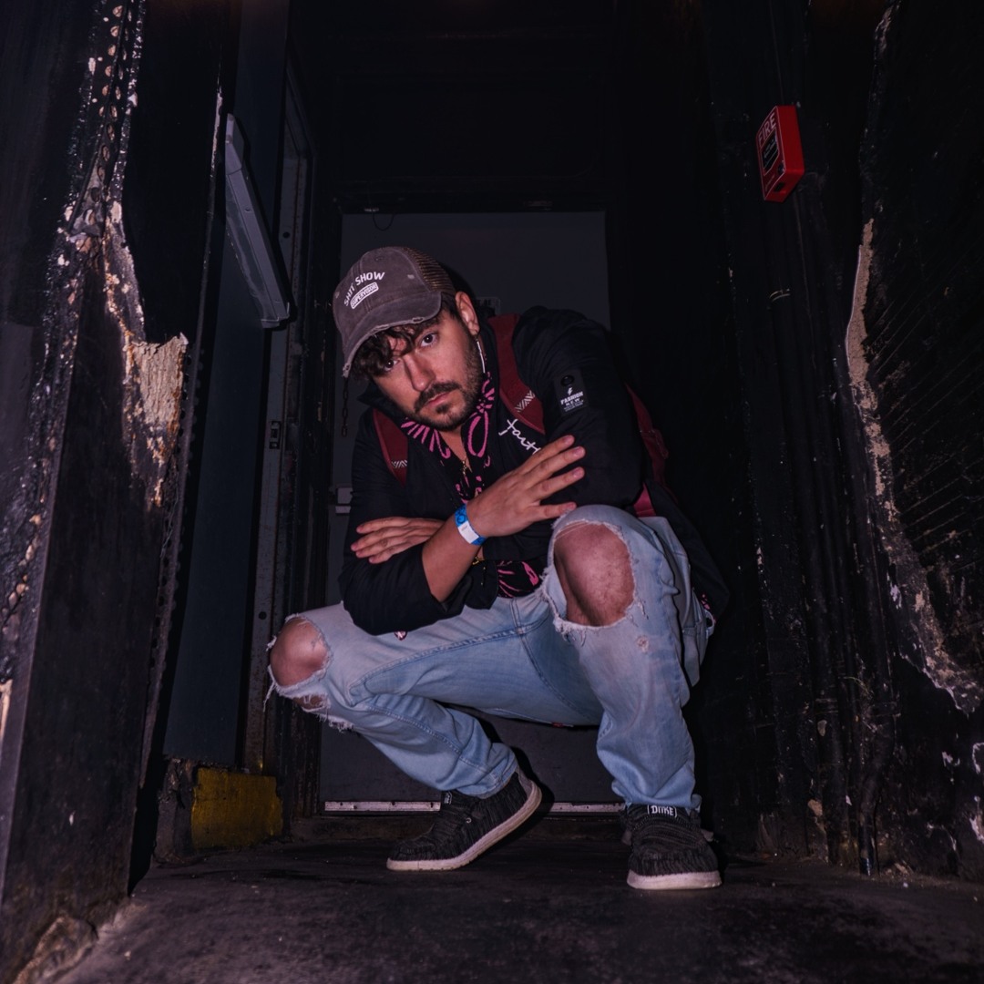 Stream SkInZ music | Listen to songs, albums, playlists for free