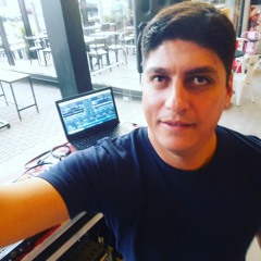 DJ Seba Bustos