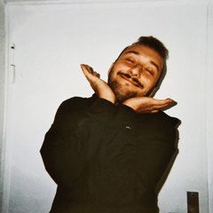 Max Mustermann
