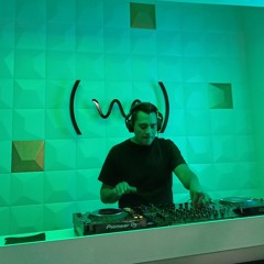 DJ H2O ∆eluxe