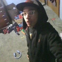 LUH'G/ ifb/READ my BIO'S/online /bored floating🍃