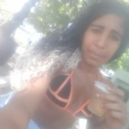Carolina Silva’s avatar