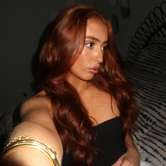 demi 👩🏽‍🦰💫