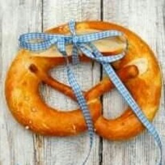 Brezel :-) Jürgen ***