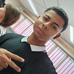 JHONATHAN RUIZ