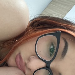꩜