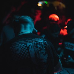 nÄkon