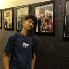 أغـسّــطــــسَ.