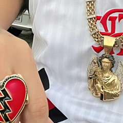 MT - TREPA PRA TRAS PRA FRENTE E DE LADIN ( DJ NIKÃO ) PIQUIZIN DE VITORIA (320 kbps).mp3