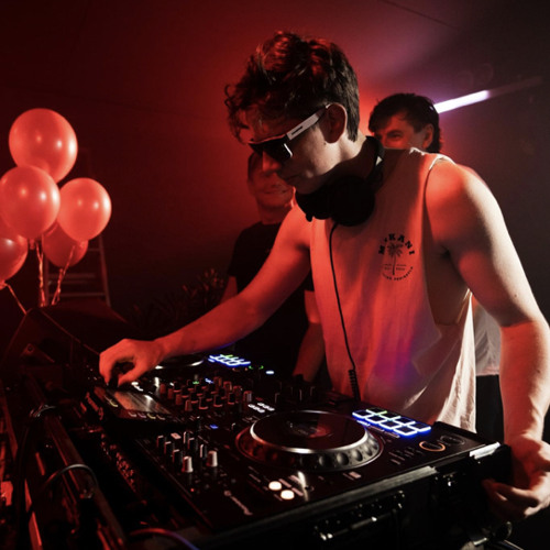 Stream tech house: from earth to the stars by DJ Neutron | Listen ...