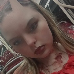 Hollie_Norris~x