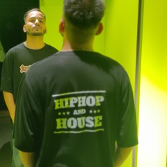 FRANKIE J - The Red Dread House Head