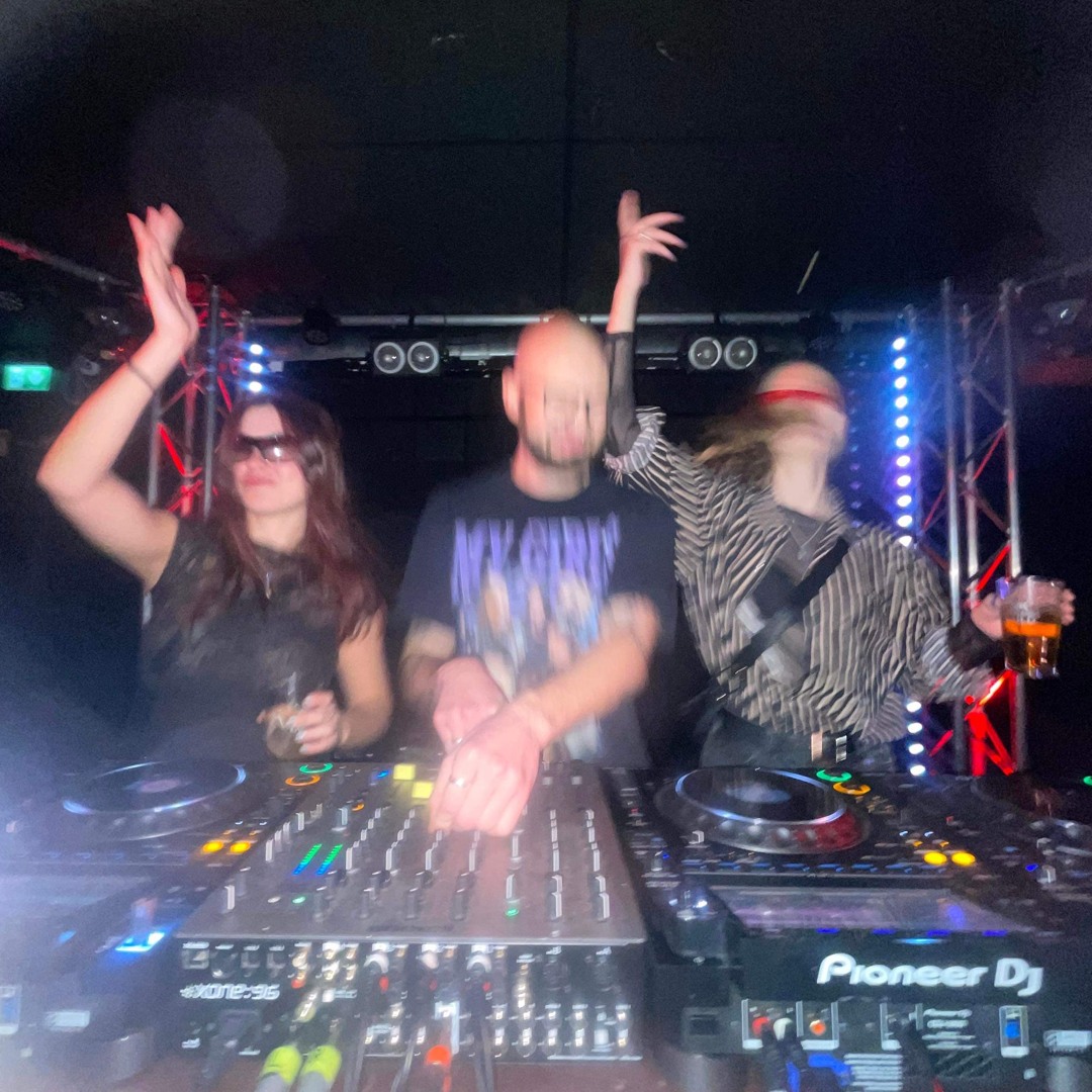 Stream Thalassophobia music | Listen to songs, albums, playlists