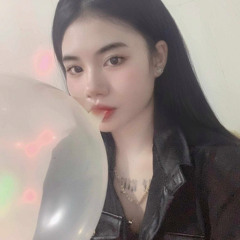 Cô bé bong bóng ✈️