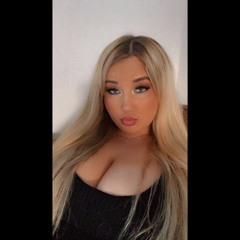 Amber Steele 3