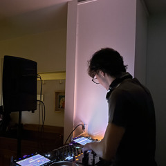 Y-LUMI