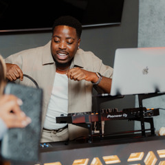 DJ Tiny Tav