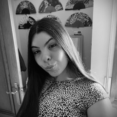 Laura 🦂