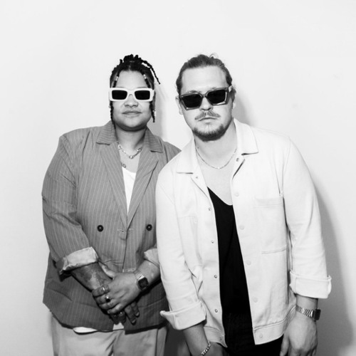 Möwe Feat Emy Perez - Down By The River