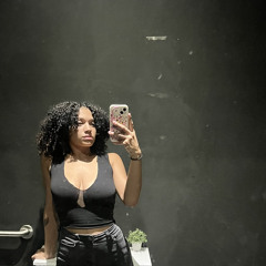 Linette Moreta (LMoney)