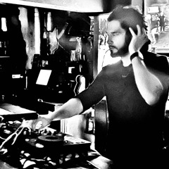 DJ Carlitos