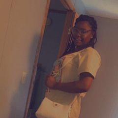 Zykia HollowayHarris