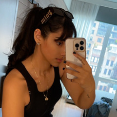 Esha 👑🛹