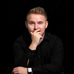 Aidan Phillips - Baritenor