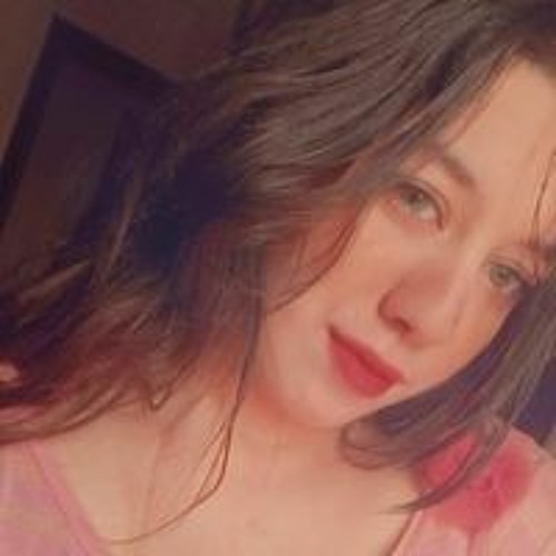 Larina Ashraf’s avatar