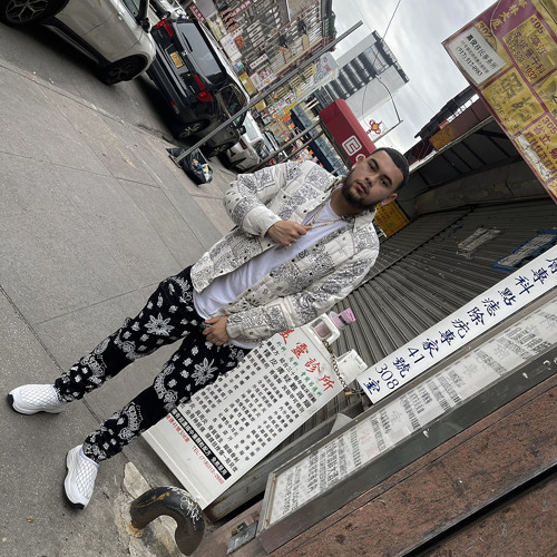 The R2R Moe x Highway _On The Radar_ Freestyle [ ezmp3.cc ] (1)