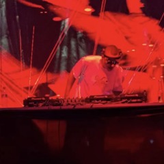 Liam Valencia DJ
