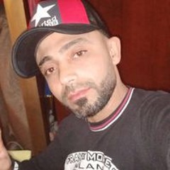 محمود نادى.مصرى