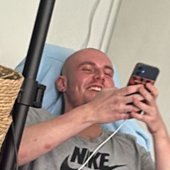 IG: @nikita_bottom_fragger