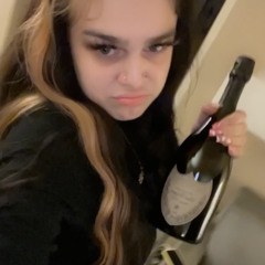 champagnehailey