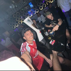 Yoroooo.