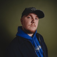 Chris Stussy