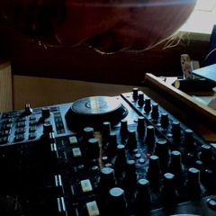 DJ E.Lexis