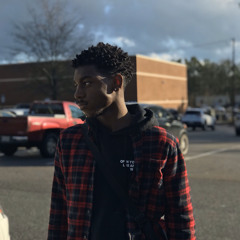 IXXYTHEMONARCH