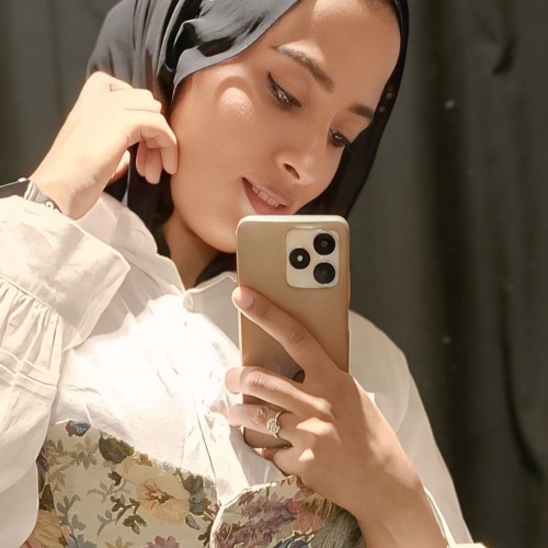 Stream Eng Naglaa Fathy Music Listen To Songs Albums Playlists For