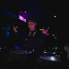 TINNA ROJAS